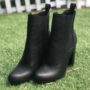 Billini ankle boots
